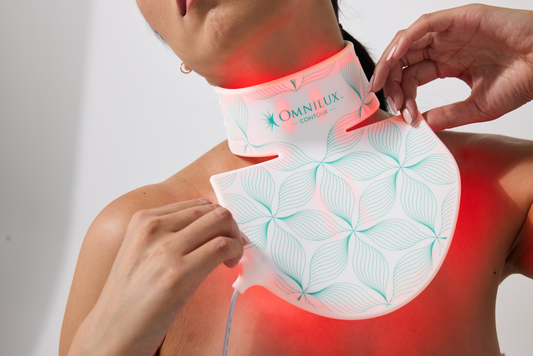 Omnilux Neck & Décolleté™ LED Treatment